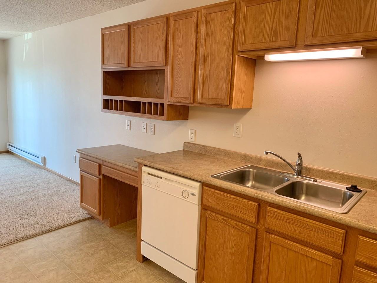 4389 Calico Dr S - Photo 5 of 41