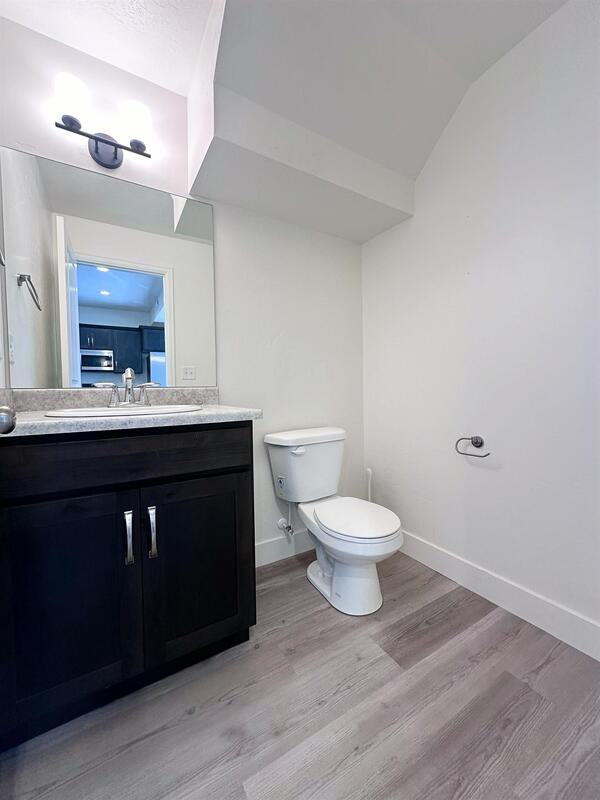 225 Ws #77 - Photo 6 of 14