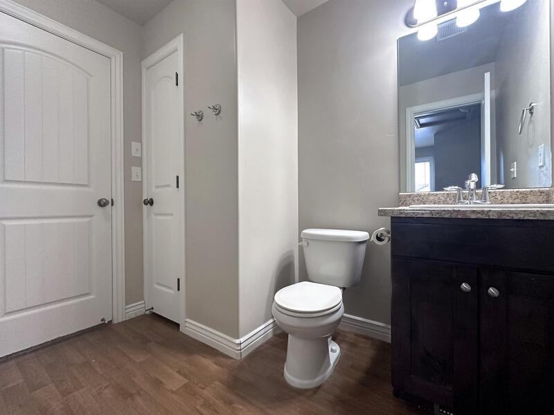 465 Nw #D - Photo 7 of 9