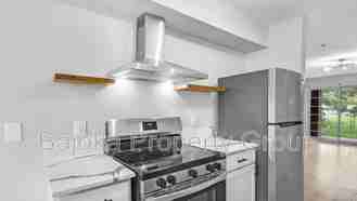 4434 Trumbull St #2 - Photo 1 of 1