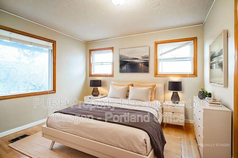 1737 N Rosa Parks Way - Photo 3 of 50