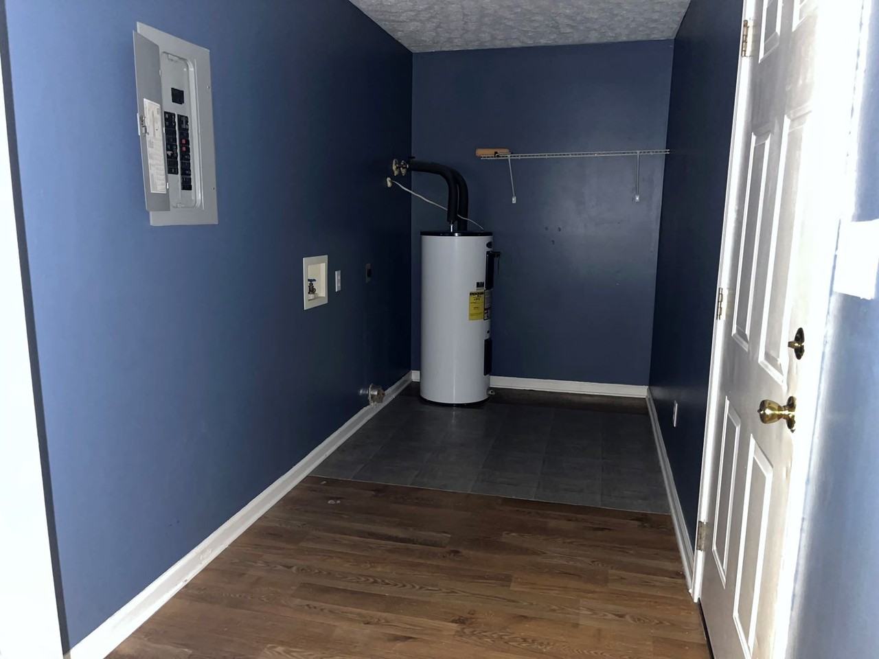 103 103 Standford Circle #9B - Photo 7 of 9