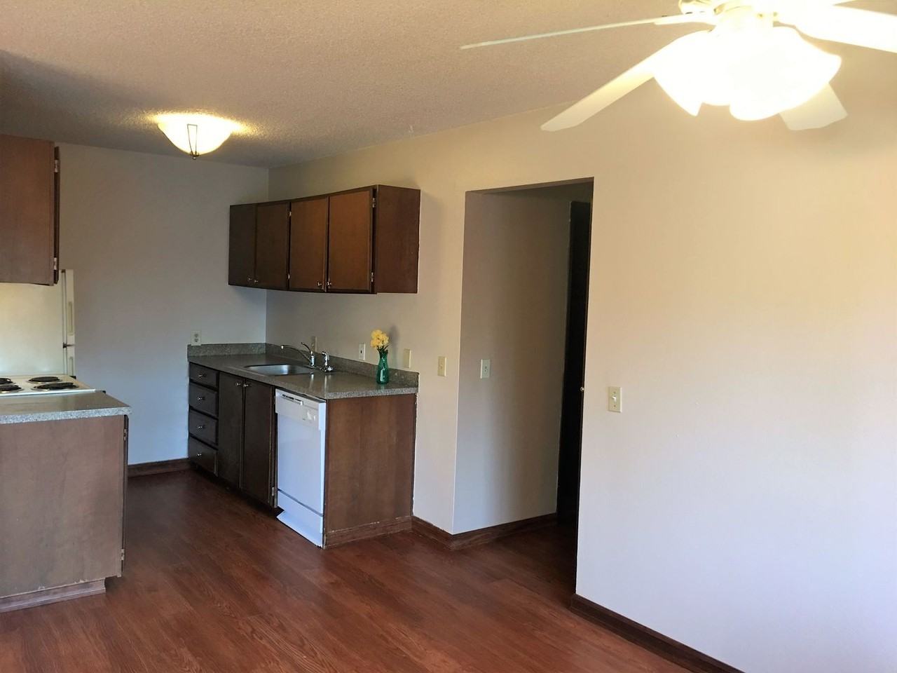 #376 GARDEN HOME APARTMENTS - Photo 6 of 25