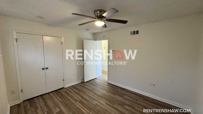 663 Moss Rd - Photo 2 of 18