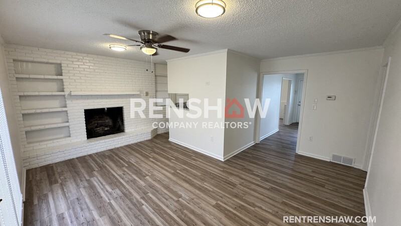 663 Moss Rd - Photo 3 of 18