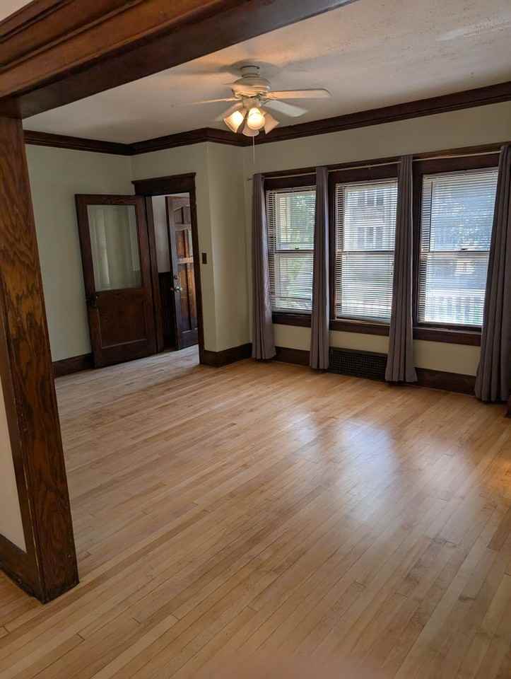2411 N Cramer St - Photo 2 of 11