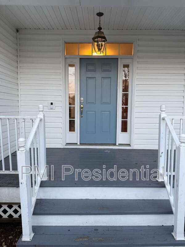 14030 Wiley Cir - Photo 2 of 28