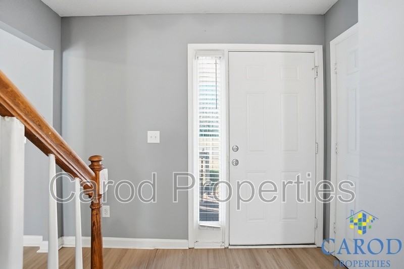 2713 Daffodil Dr - Photo 4 of 45