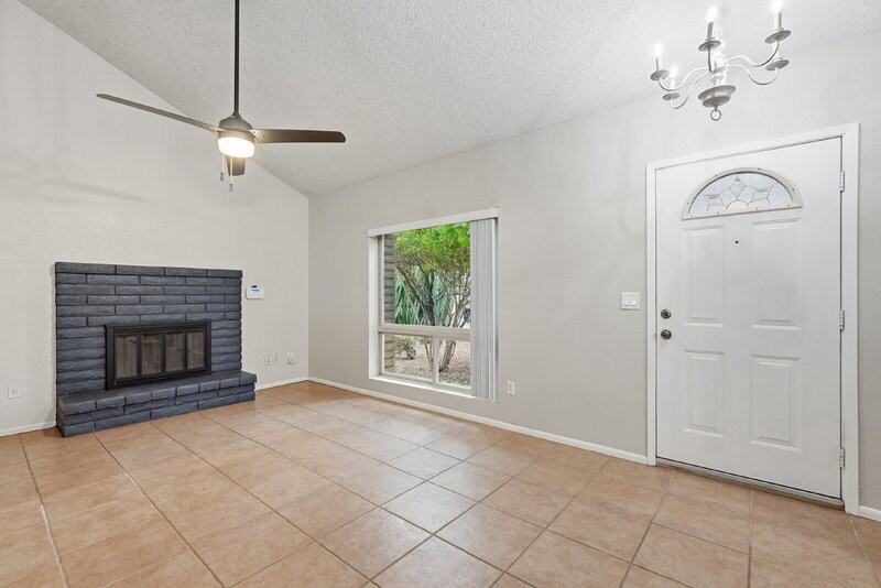 1805 W Curry Dr - Photo 7 of 40