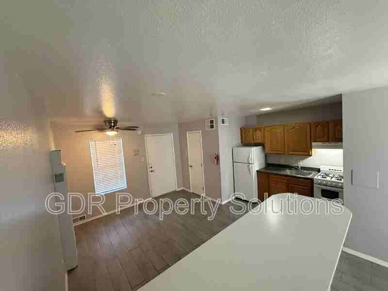 401 14th St Nw #15 - Photo 6 of 18