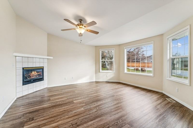 2036 E Oakridge Ct - Photo 7 of 40