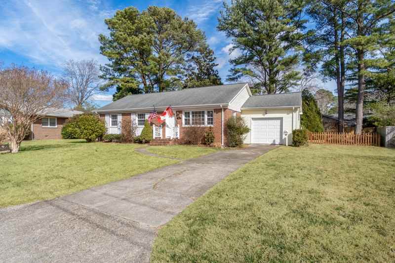 516 Canterbury Rd - Photo 4 of 28