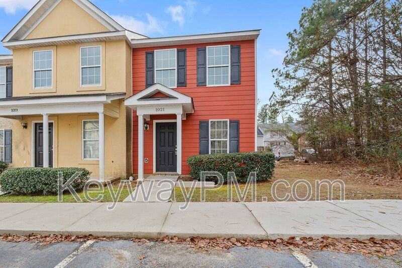 1021 Micah Trce - Photo 3 of 24