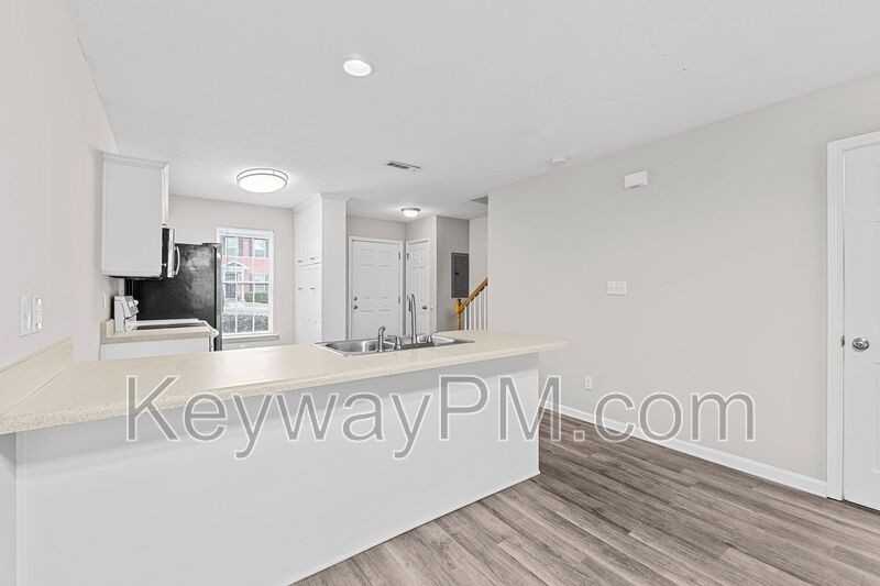 1021 Micah Trce - Photo 7 of 24