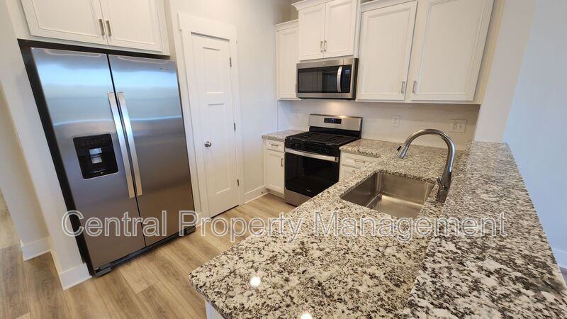 143 Dalmatian Dr - Photo 7 of 28