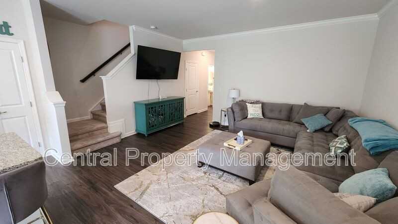 322 Hunt Glenn Ct - Photo 5 of 23