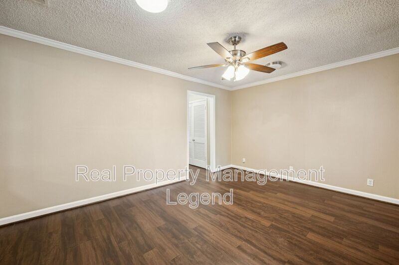 2017 Durham St - Photo 6 of 26