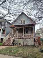 featured image of 1719 Sheridan Aveupper