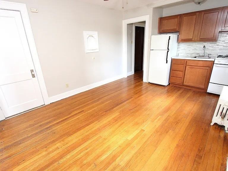 SHADY DRIVE WEST-- 194 - Photo 4 of 7