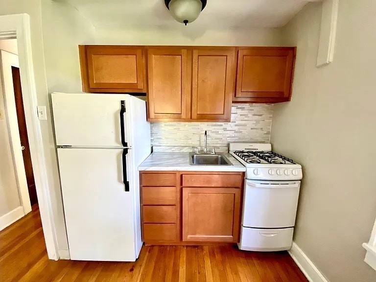 SHADY DRIVE WEST-- 194 - Photo 5 of 7