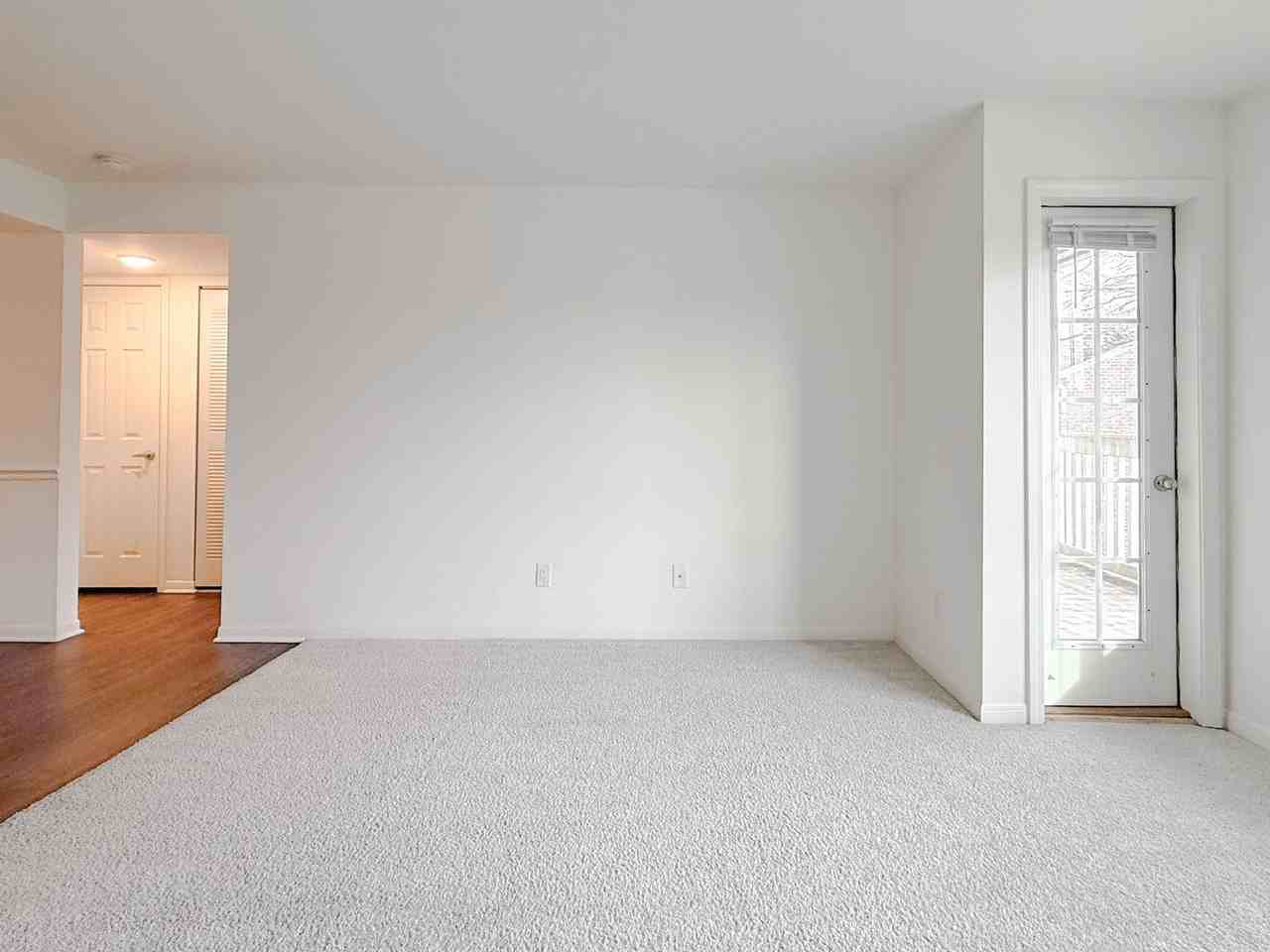 Gentry Square Apartments - Photo 7 of 36