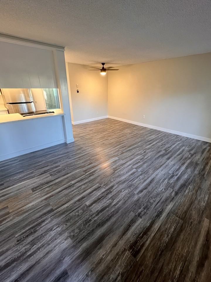 1575 Scott Street - Photo 7 of 18