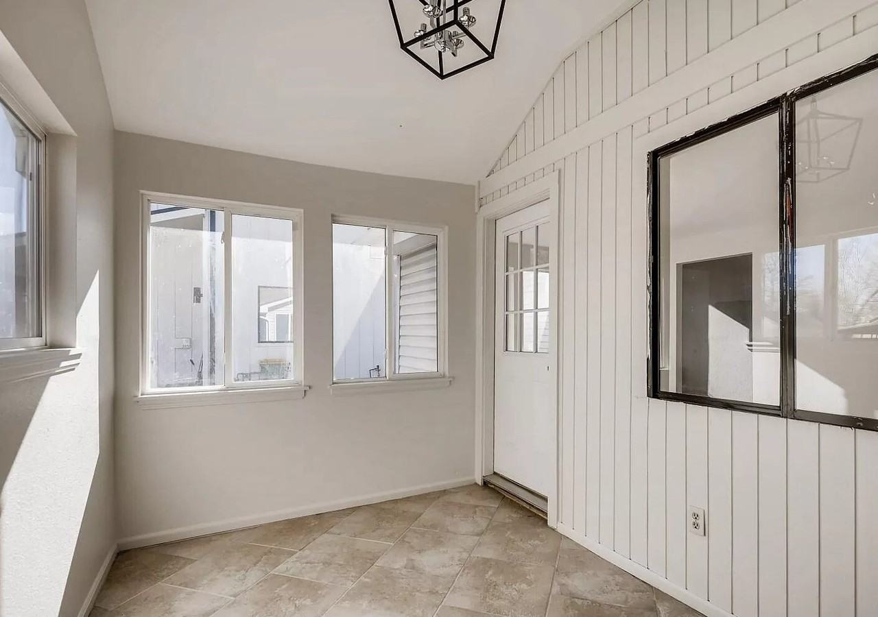 2831 S CHEROKEE ST - Photo 3 of 18