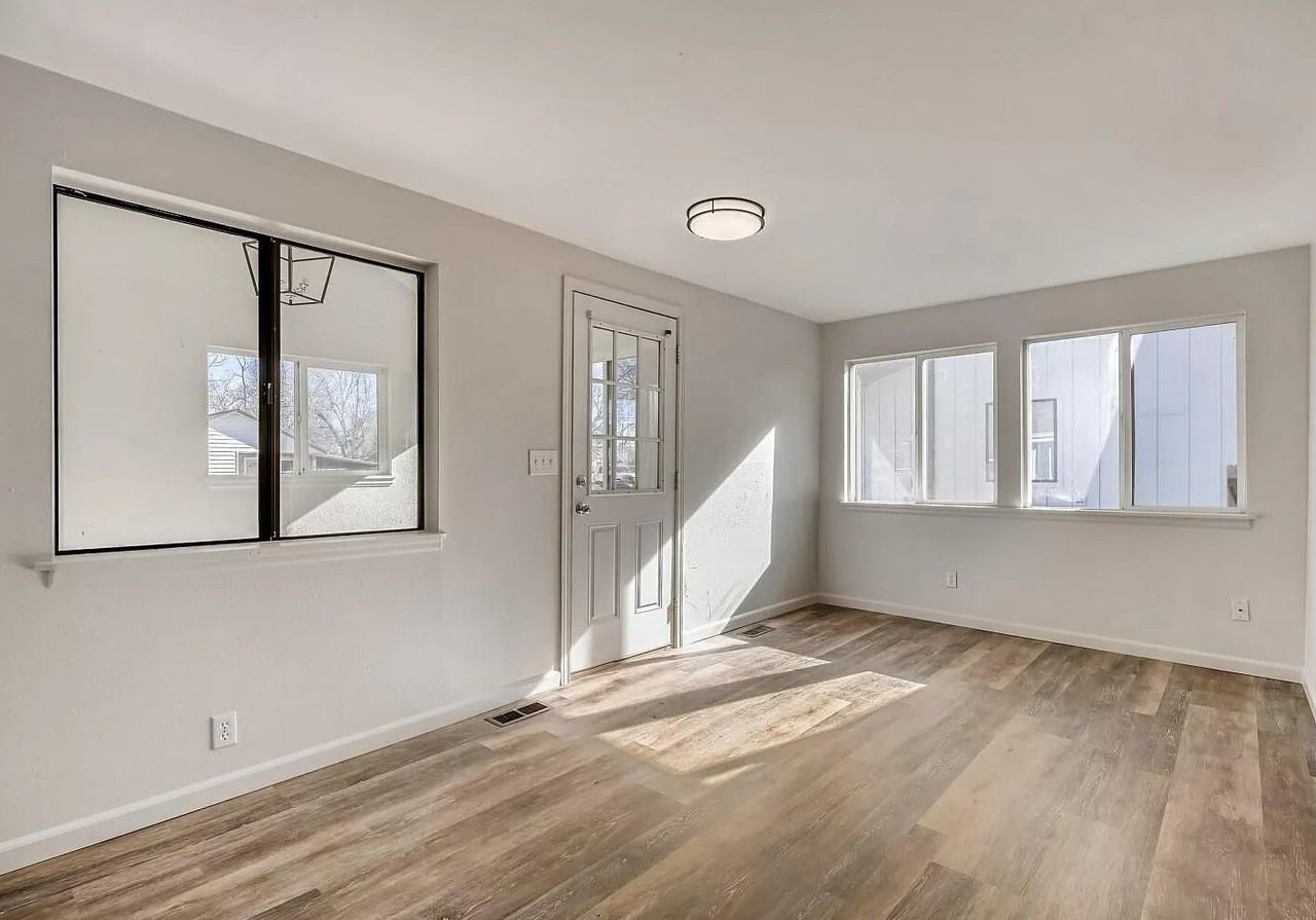 2831 S CHEROKEE ST - Photo 5 of 18