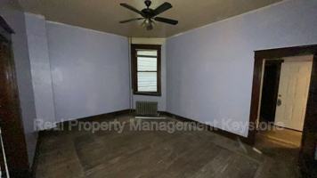 featured image of 1247 Chartiers Ave