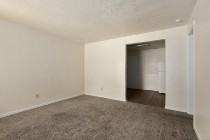 Ashton Court Apts - Photo 3 of 38