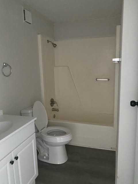 Woodcreek Apartments - Photo 5 of 50