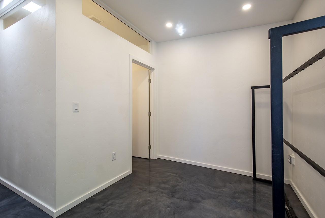 Old Town - Photo 5 of 50