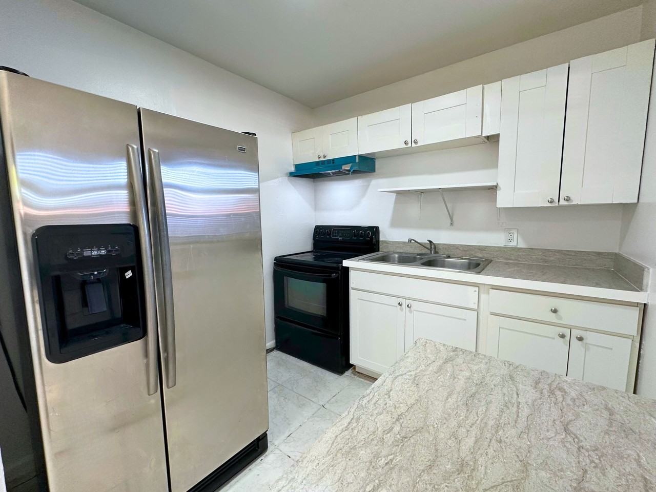 4872 Serafica Drive - Photo 6 of 14