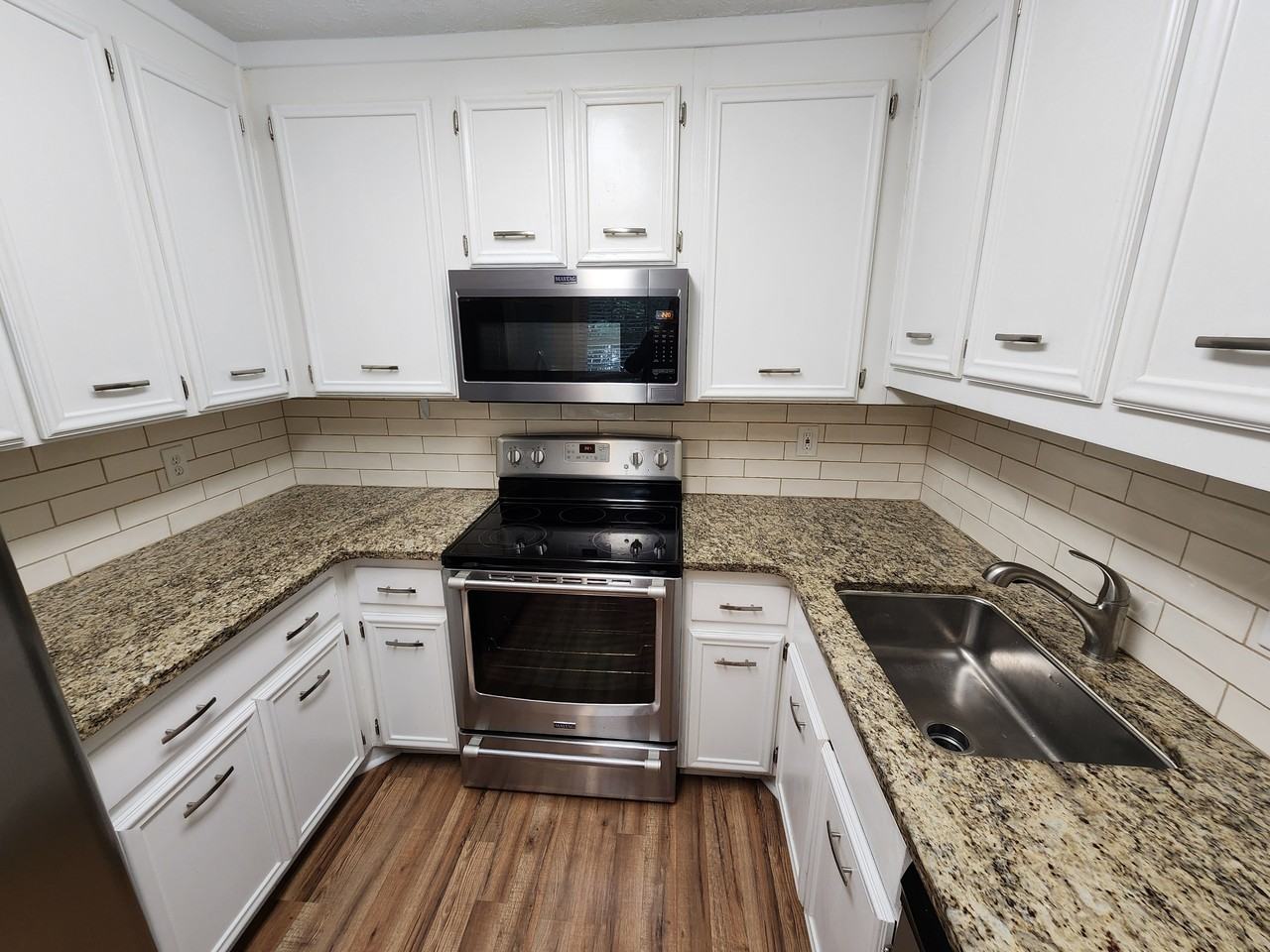 365 A Winding River Drive - Photo 7 of 21