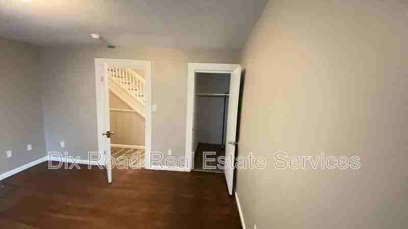 879 Rockdale Ave - Photo 7 of 29