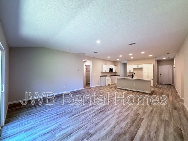 6700 Aline Rd - Photo 4 of 25