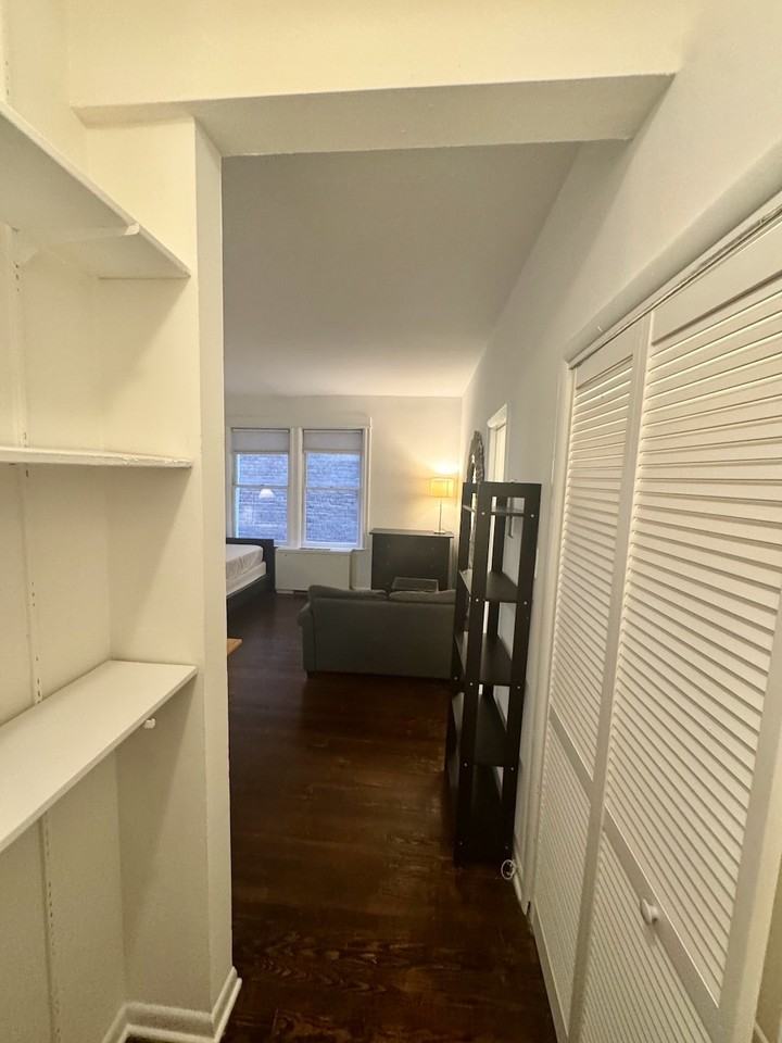 Helen Gardens - Photo 3 of 11