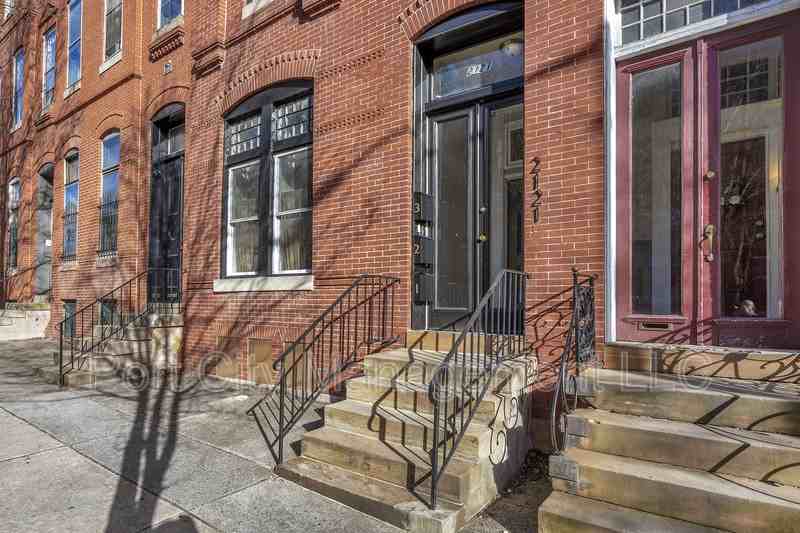 2121 Saint Paul St - Photo 2 of 18