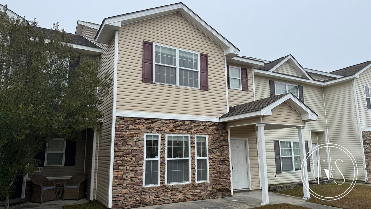 403 Valdez Ct - Photo 4 of 23