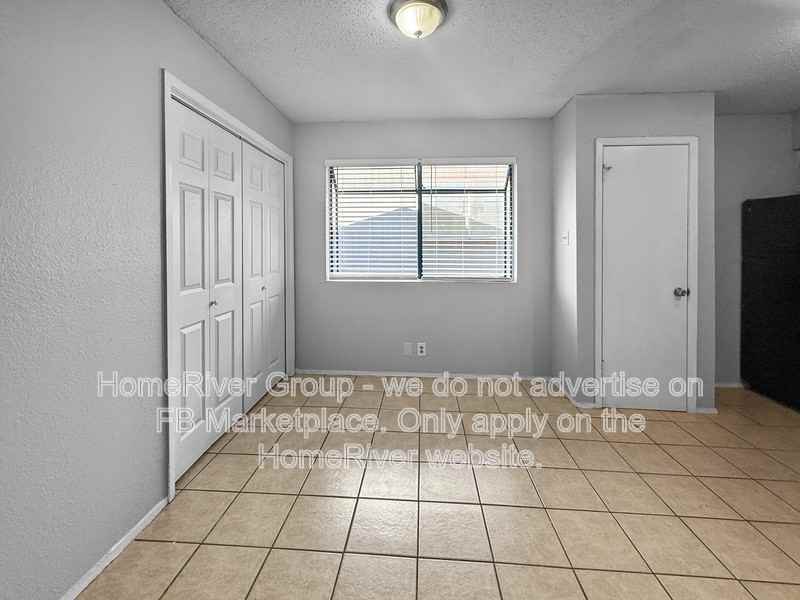 9900 Roxanna Dr #D - Photo 6 of 22