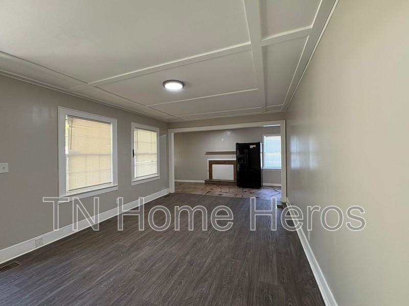 2964 Carson Ave - Photo 3 of 12