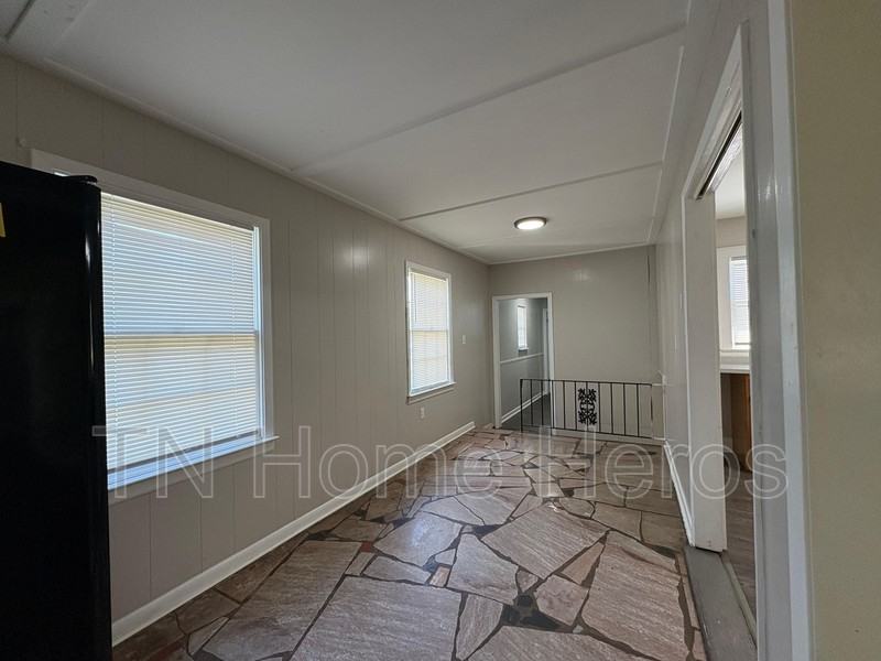 2964 Carson Ave - Photo 6 of 12