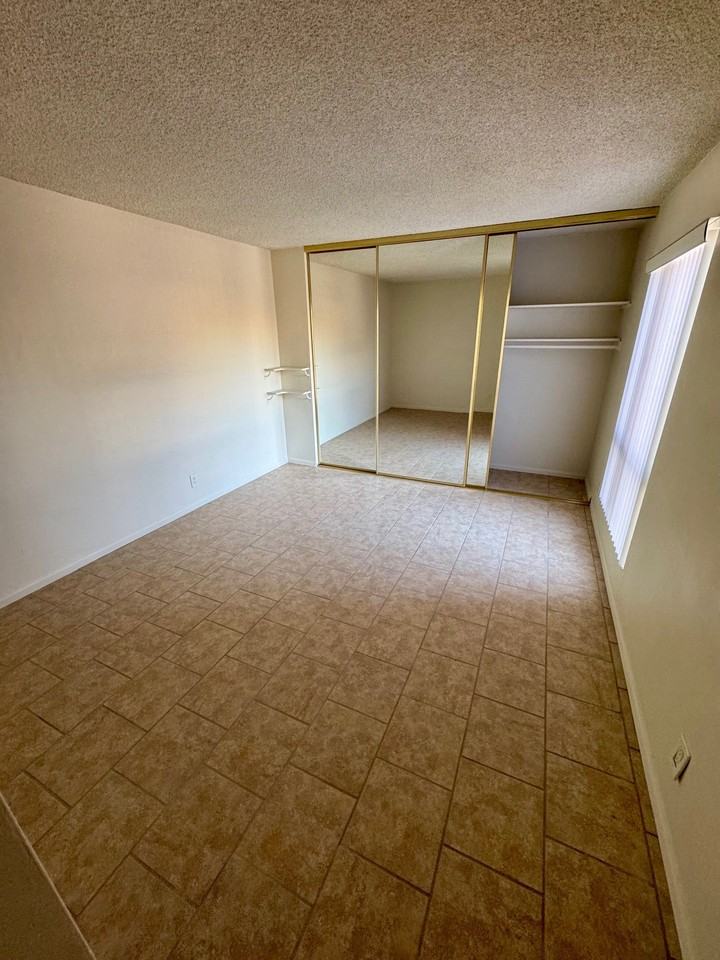 500 - 530 West Gonzales Road - Photo 2 of 3