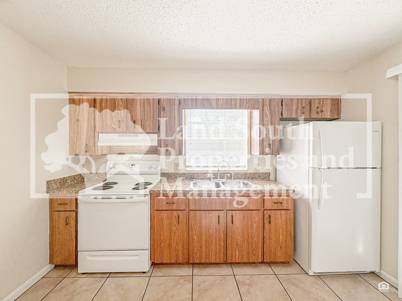 5847 Charlton Dr #5845-5847 - Photo 6 of 13