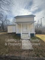 featured image of 325 Jackson St