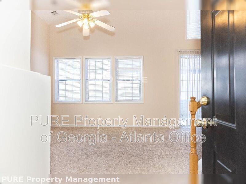 624 Bedford Ct - Photo 4 of 25