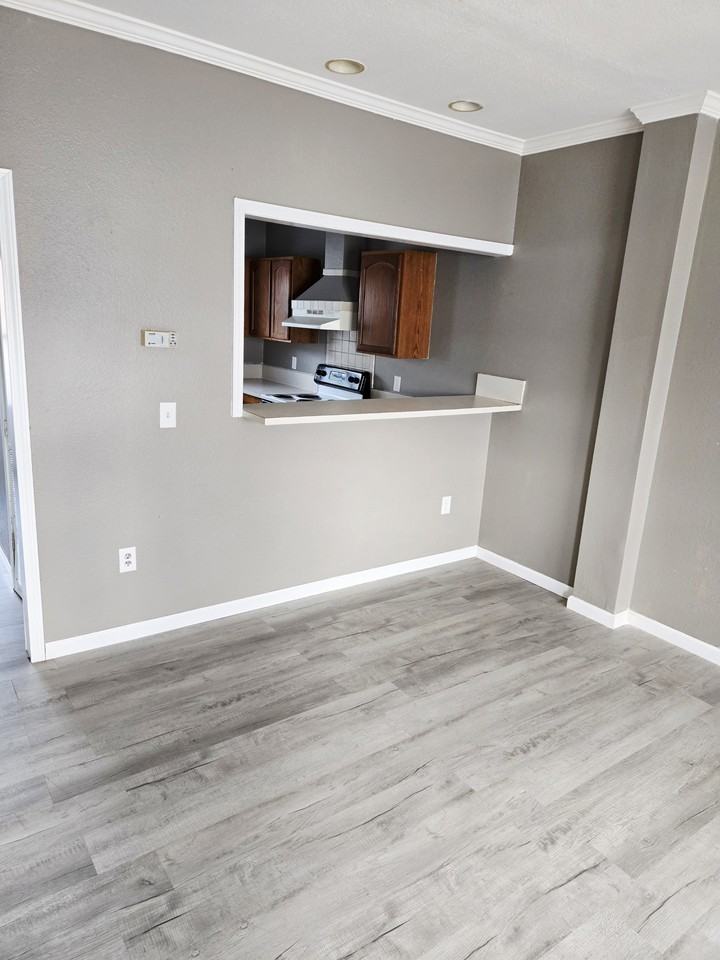 914 Holliston Mills Road - Photo 2 of 18