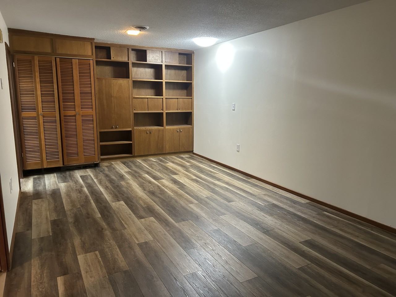 211 North 34th Street - Photo 2 of 12