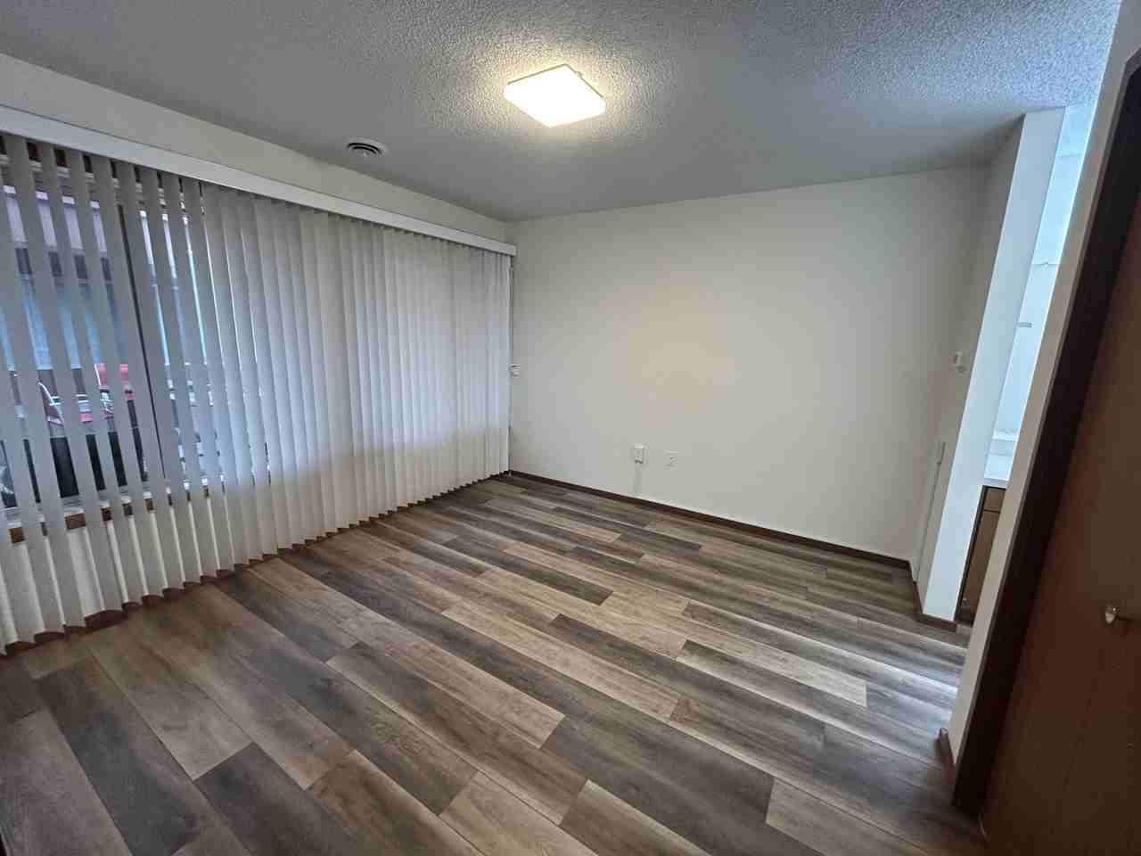 211 North 34th Street - Photo 4 of 12