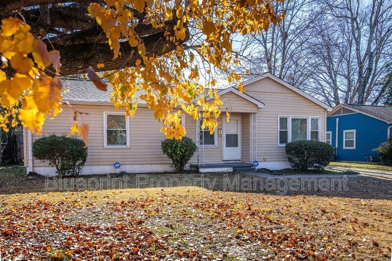 513 10th Ave S - Photo 2 of 21